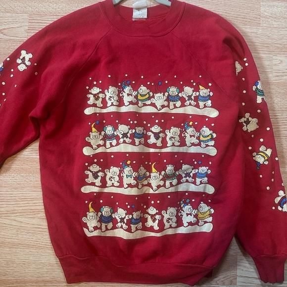 Red Crewneck Winter Christmas Sweater Size Large - Picture 1 of 9